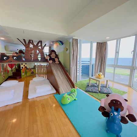 Ct Green Bay Hot-Spring Hotel Wanli Exterior photo
